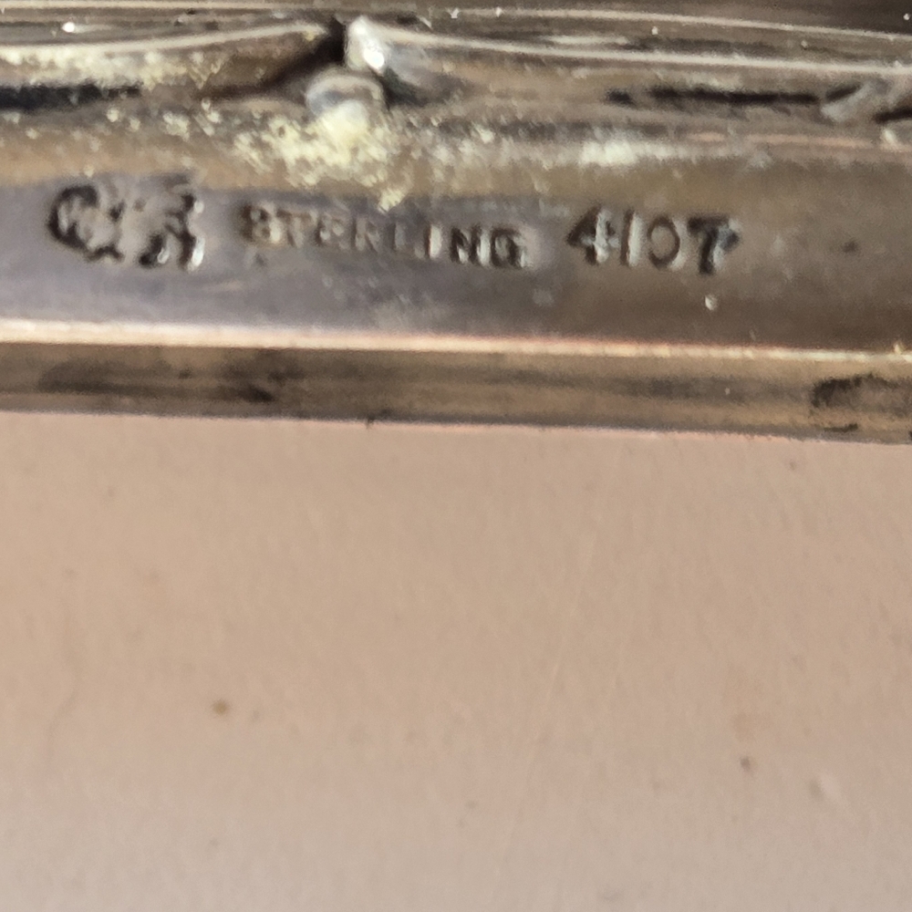 2 Antique silverArt deco beautiful vanity nail buffers - Picture 2 of 3